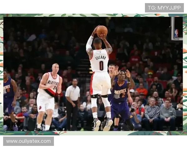 达米安利拉德:从波特兰到全明星的篮球传奇之路